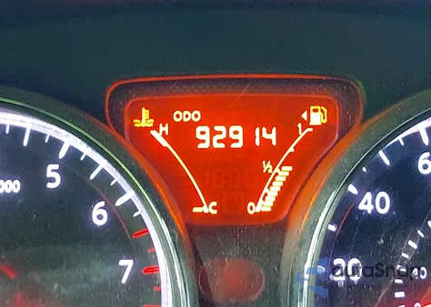 2015 Nissan Versa Note S (Sr) из США, поврежденный, VIN 3N1CE2CP1FL419895